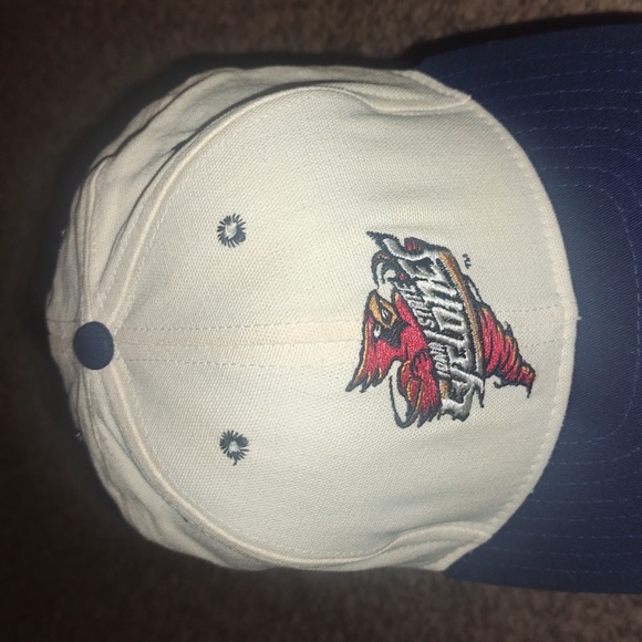 Vtg NCAA Iowa State Cyclones Embroidered Logo Leather Strapback Hat Cap - Picture 2 of 10